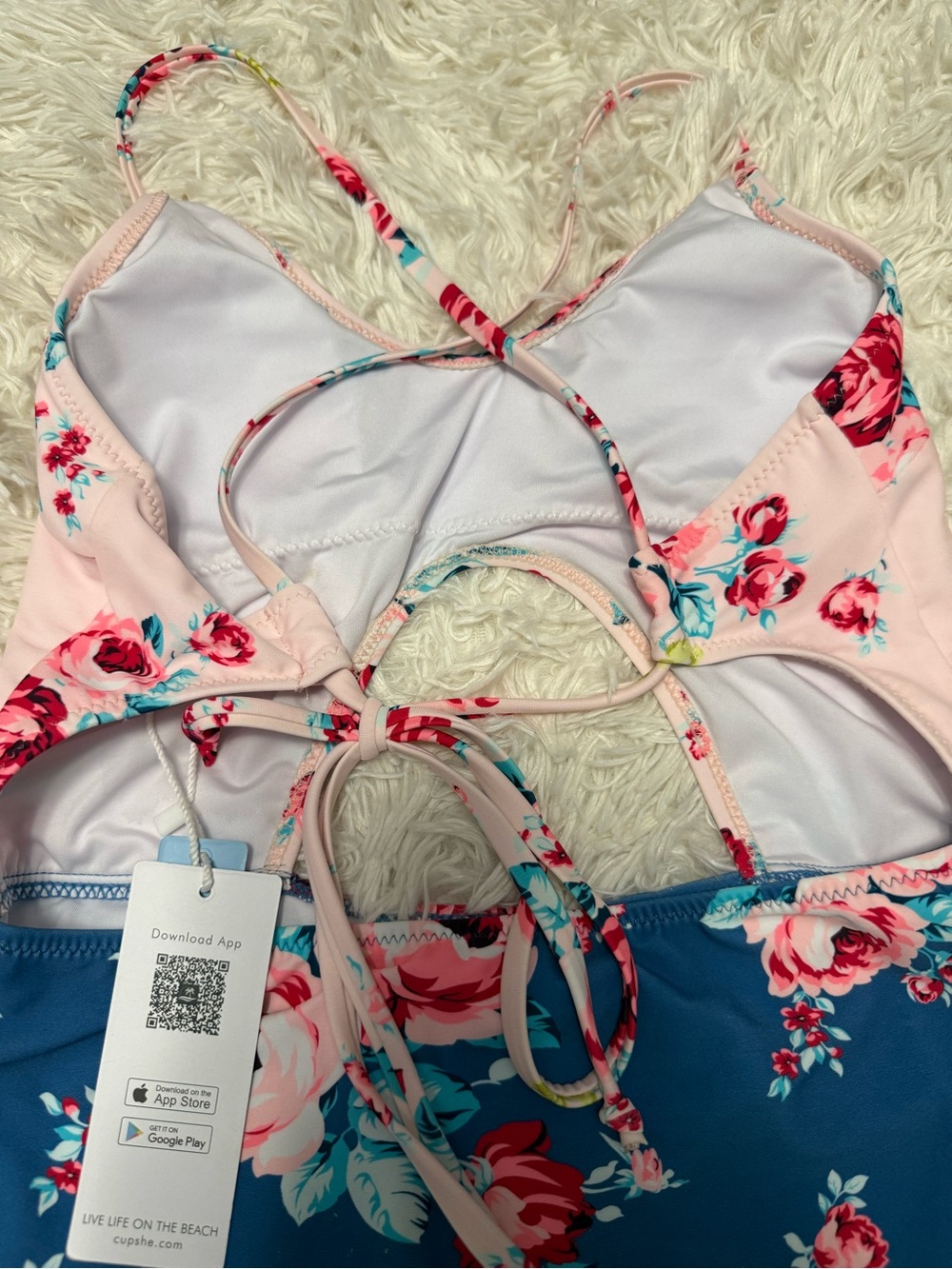 Cupshe Floral One-Piece Swimsuit with Pink Accents NWT - Picture 5 of 8